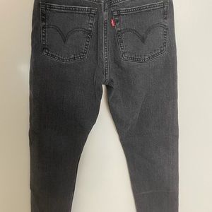 Levi skinny jeans 501 L28W25